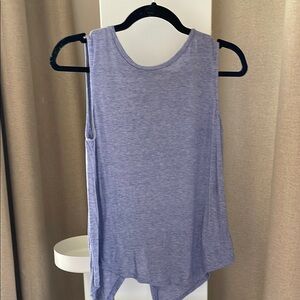 Women's Sleeveless Lavender Top